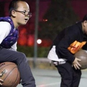 少年篮球入门基础训练内容